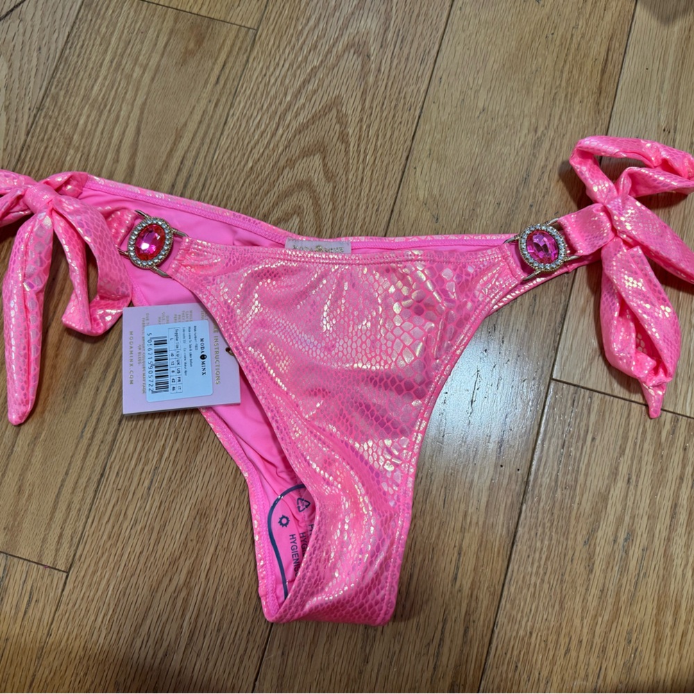 Moda Minx Brazilian tie side bottom